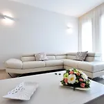Luigia Luxury Relais Bed & Breakfast 4*