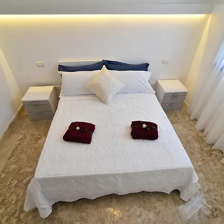 Frühstückspension Luigia Luxury Relais 4*