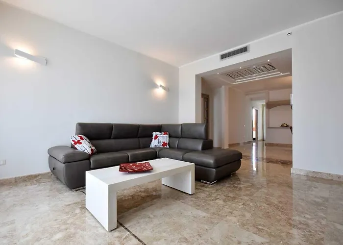 Luigia Luxury Relais Bed & Breakfast 4*